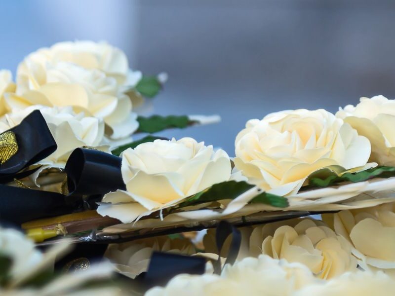 Funerali green soluzioni ecologiche per un addio sostenibile